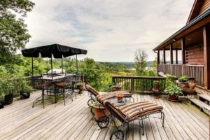 River Trace Dover TN. Luxury Waterfront living. 