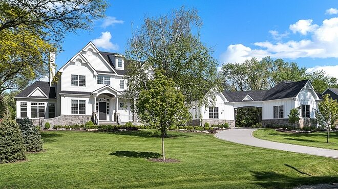 A guide that will help you to find the right house in Clarksville TN. Brought to you by Ron Dayley Realtor.